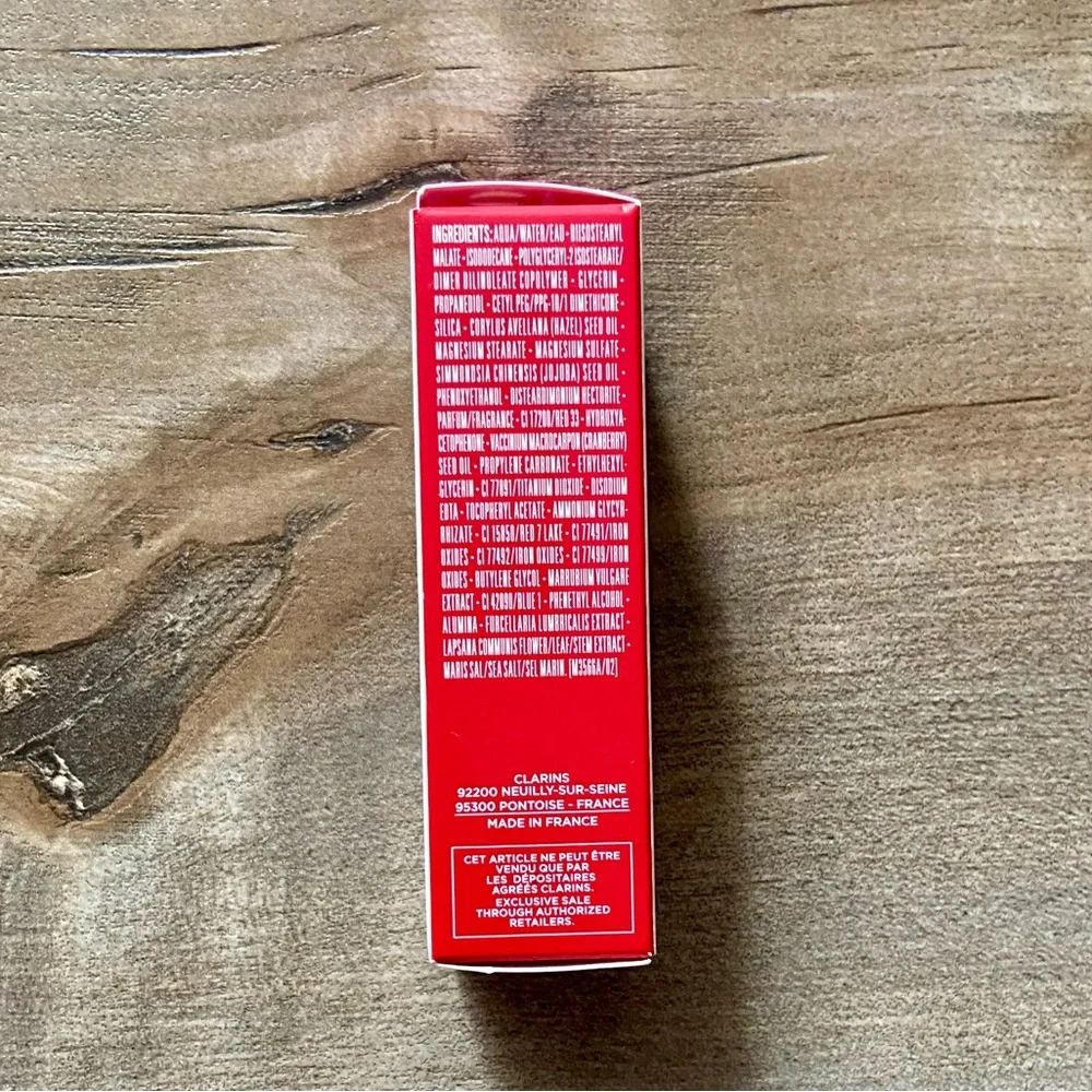 Clarins Paris Lip Comfort Oil Intense - Hydrating Lip Oil in Intense Plum 02